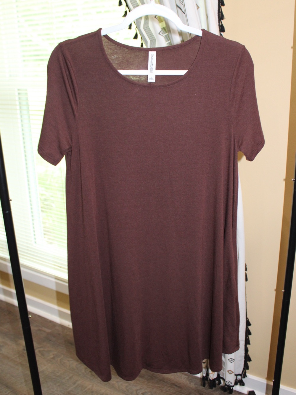 Zenana Premium Chocolate Brown Swing Dress Short Sleeve Soft Knit Size Large